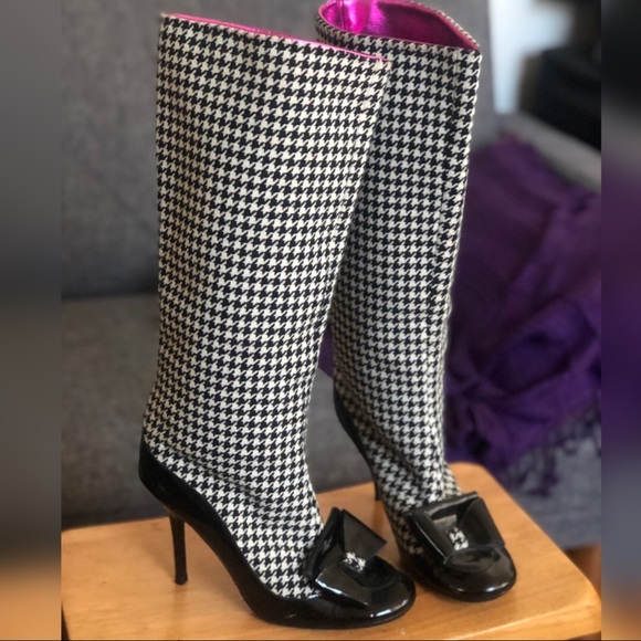 Emanuel Ungaro Shoes - Emanuel Ungaro houndstooth boots